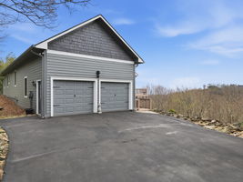 DJI_20260415020728_0455_D