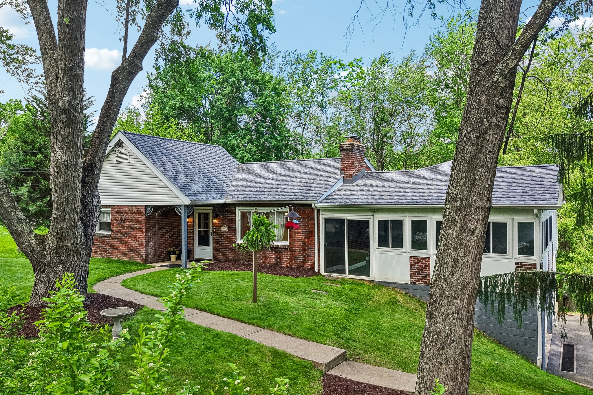 Fairview Rd-S3005-006.jpg