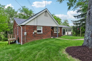 Fairview Rd-S3005-004.jpg