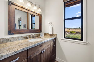 Bathroom 3_1