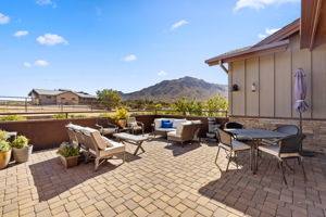 Front Patio_1