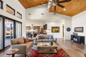 Living Room_4
