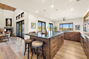 Kitchen_4