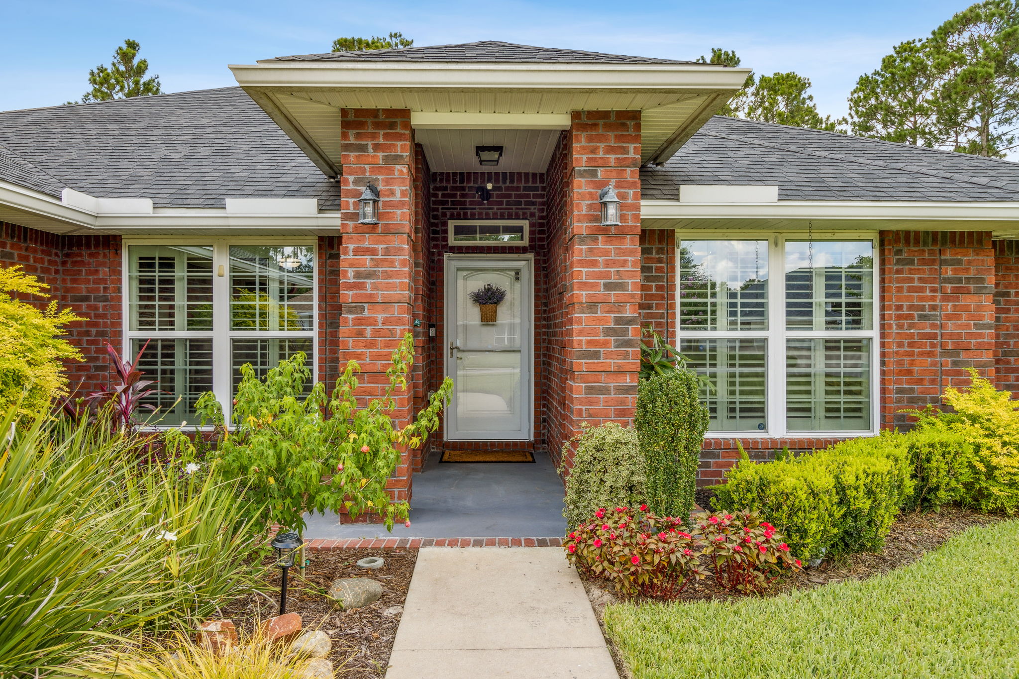 Front Entry Detail