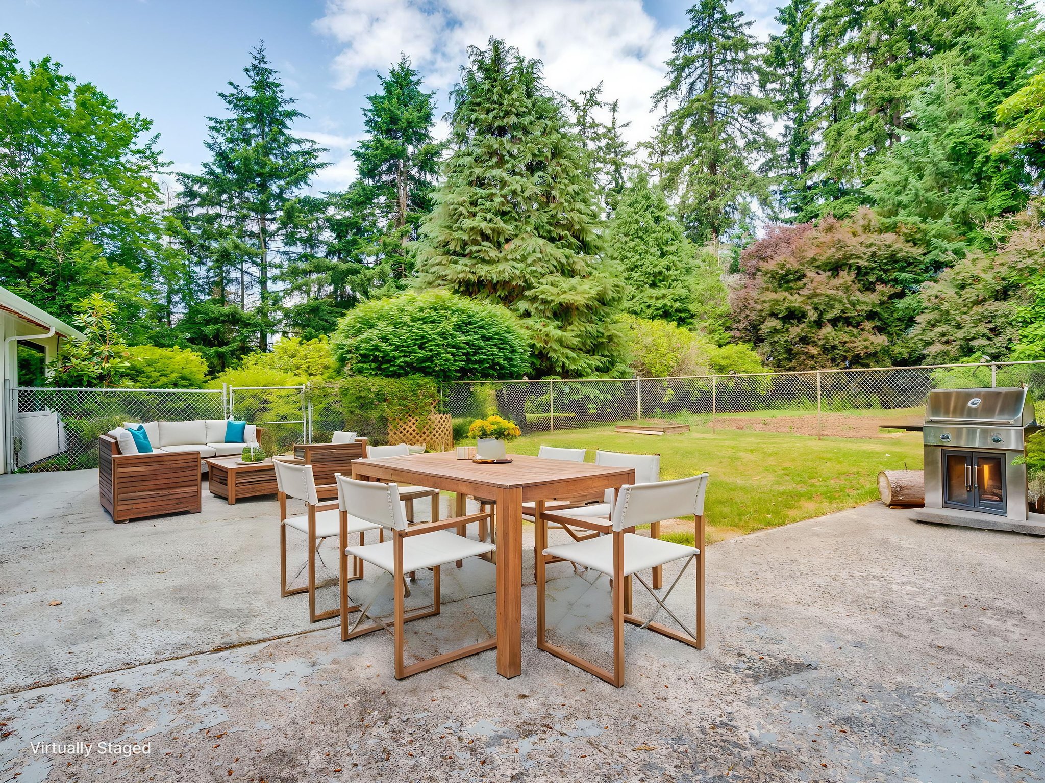 79_8804 NE 111th Way, Vancouver, WA virtually staged.jpeg