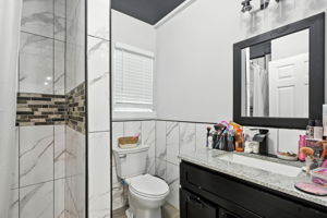  Photo 47
