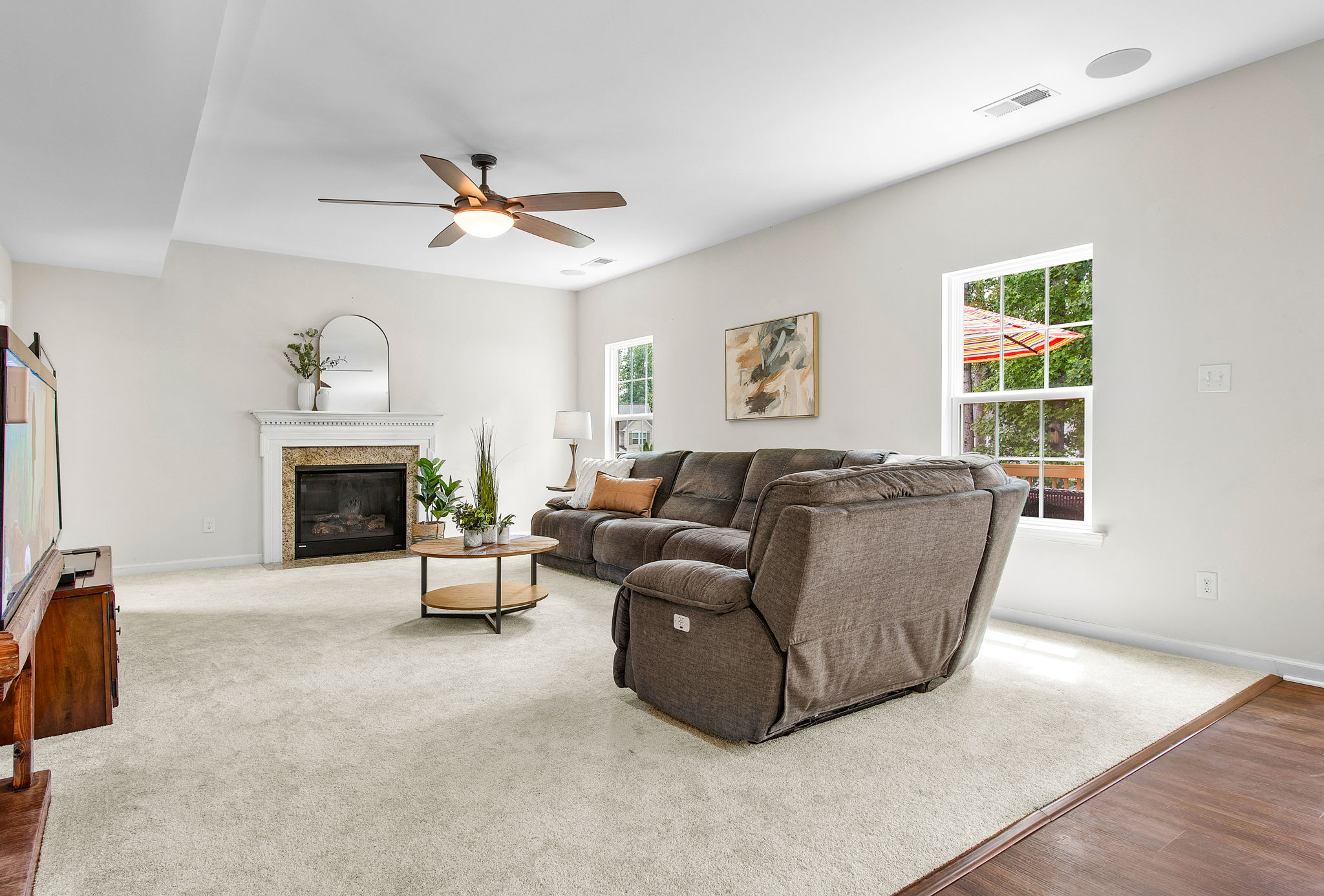 08-Family Room