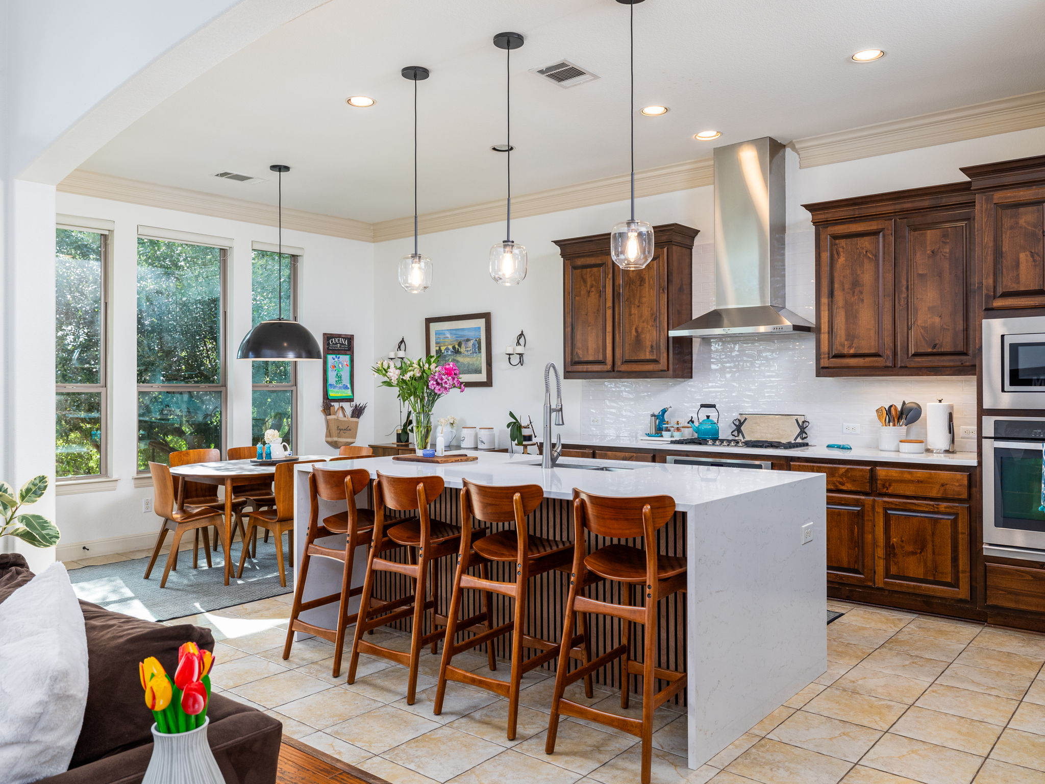 Kitchen/Breakfast Area