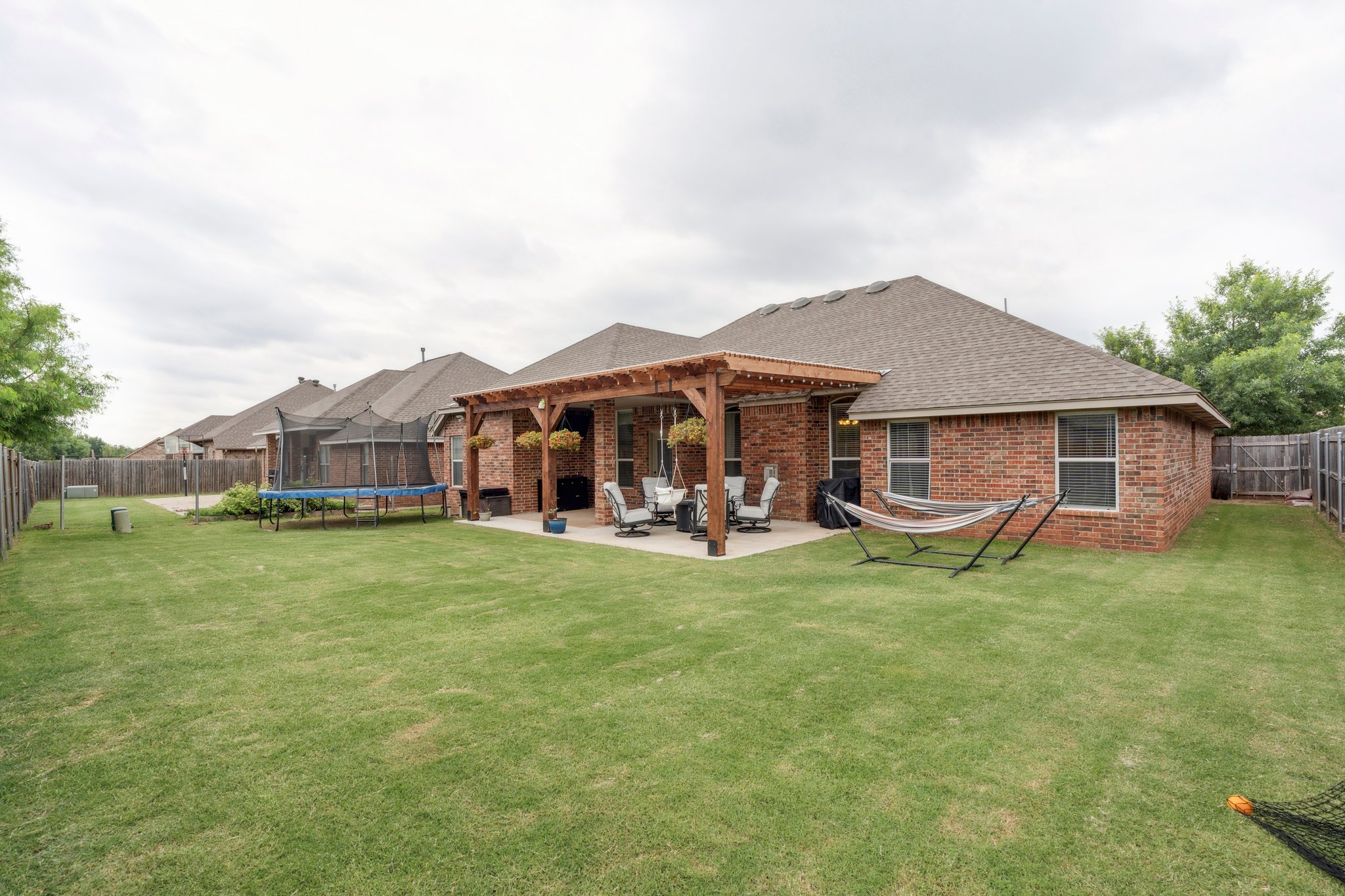 8809 NW 114th Cir_046.jpg
