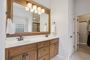 8809 NW 114th Cir_026.jpg