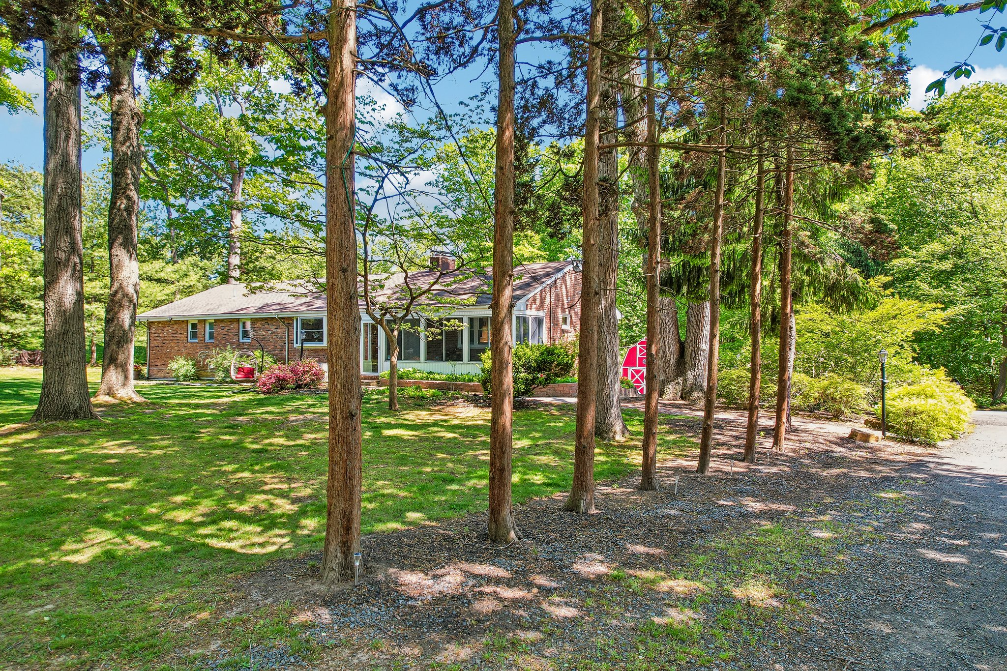 Bordentown Ave-S1305-006.jpg