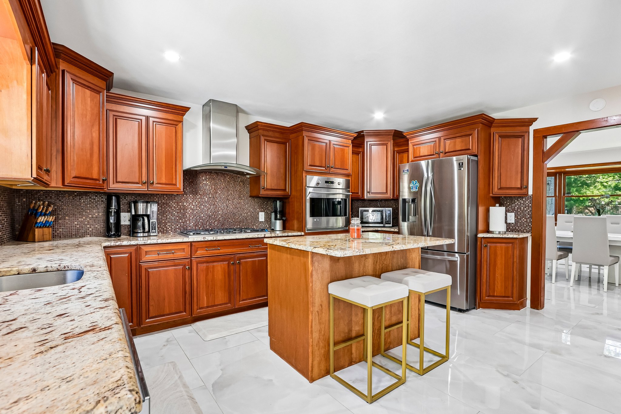 Bordentown Ave-S1305-020.jpg