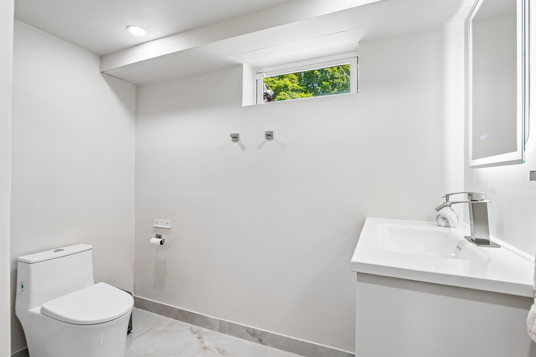 Bordentown Ave-S1305-035.jpg