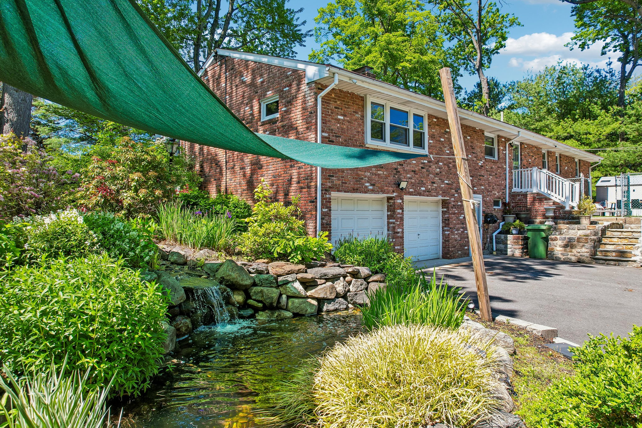 Bordentown Ave-S1305-056.jpg
