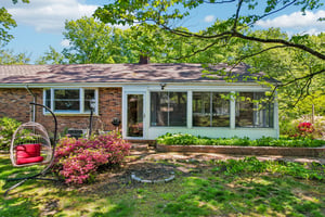 Bordentown Ave-S1305-001.jpg