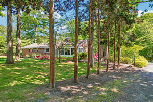 Bordentown Ave-S1305-006.jpg