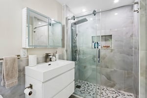 Bordentown Ave-S1305-032.jpg