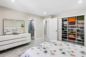 Bordentown Ave-S1305-034.jpg