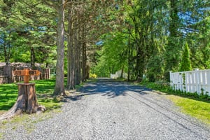 Bordentown Ave-S1305-055.jpg