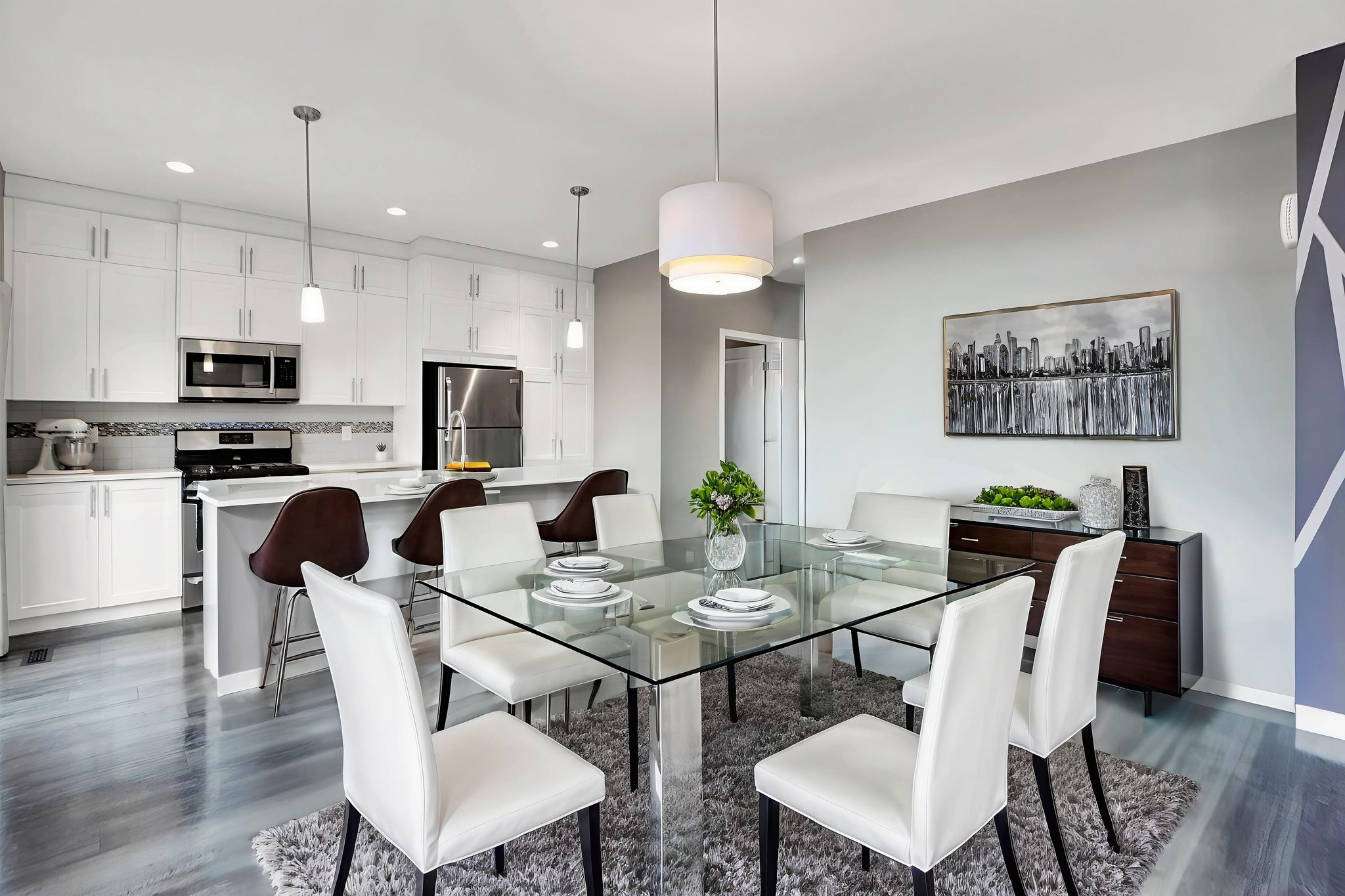 DSC02979 (2) virtually staged.jpeg