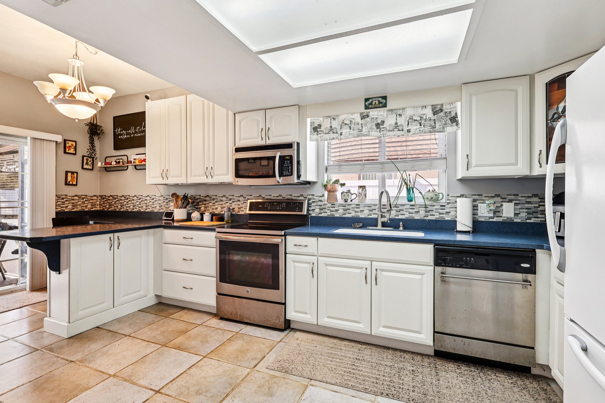 S Shadow Bay Dr-S3112-009.jpg