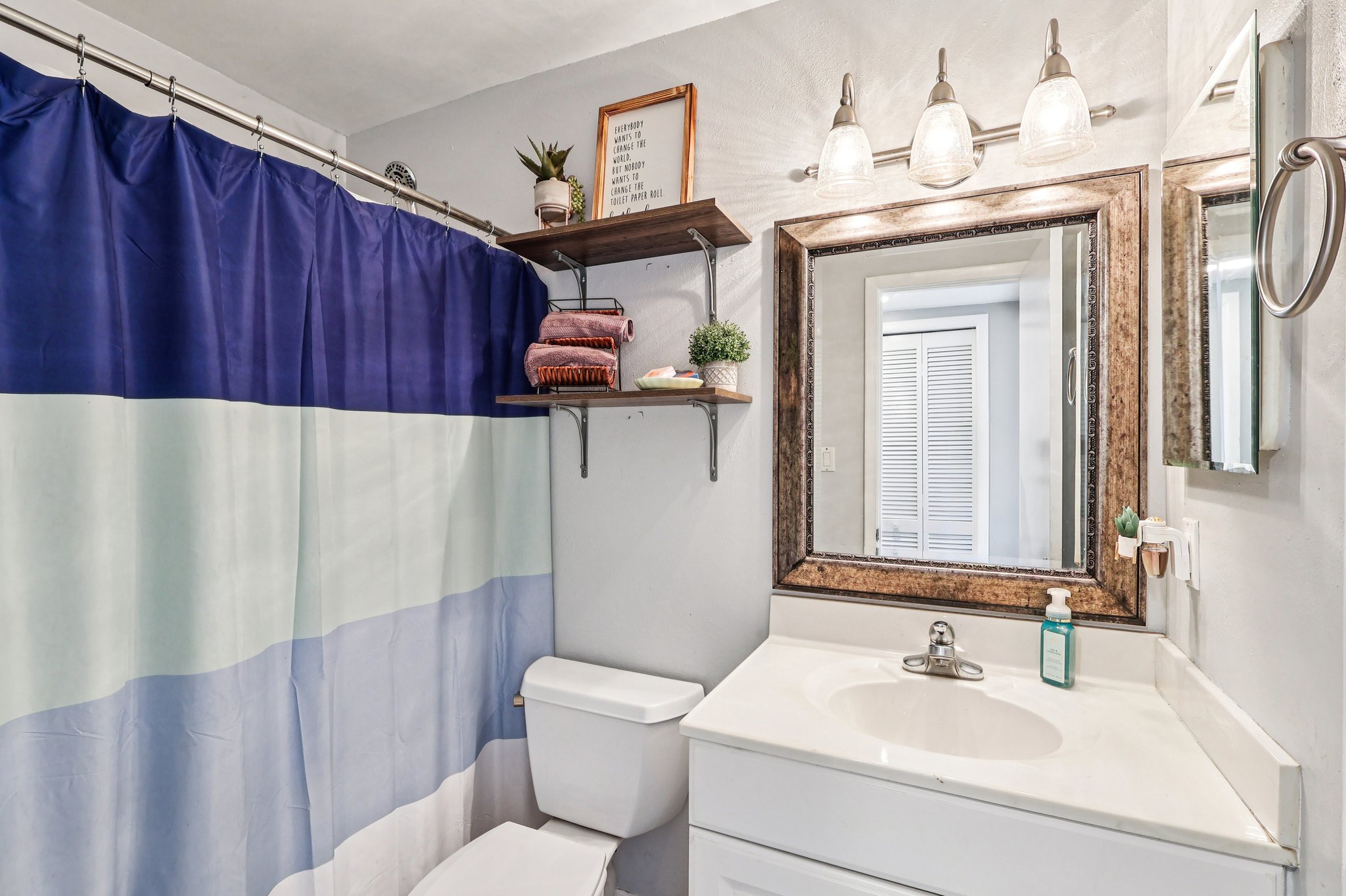 S Shadow Bay Dr-S3112-015.jpg