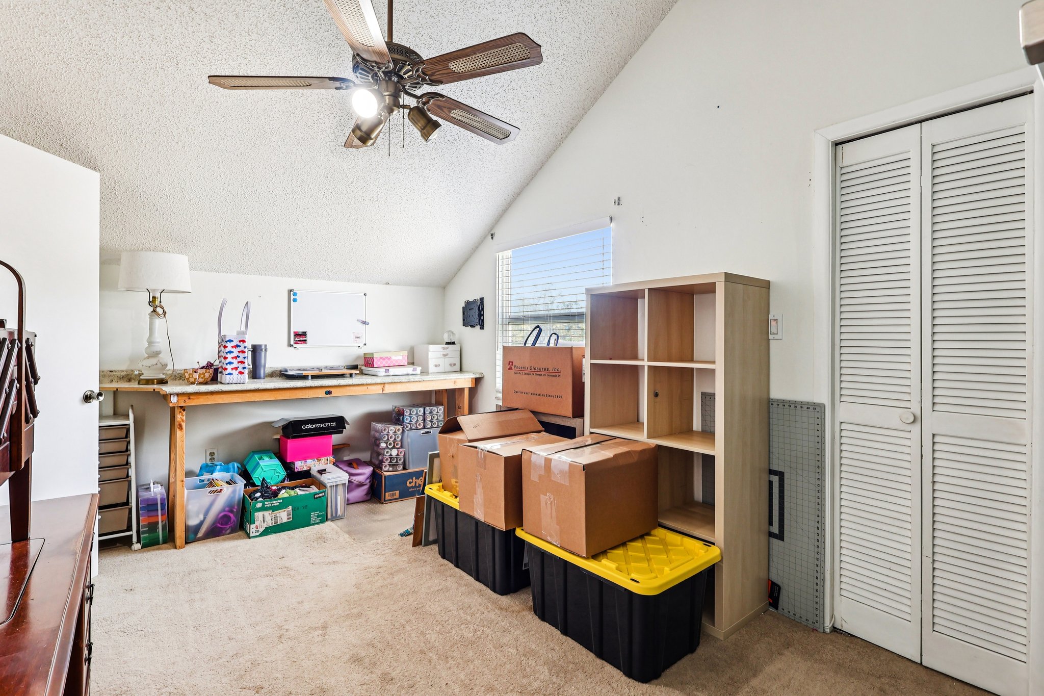 S Shadow Bay Dr-S3112-023.jpg