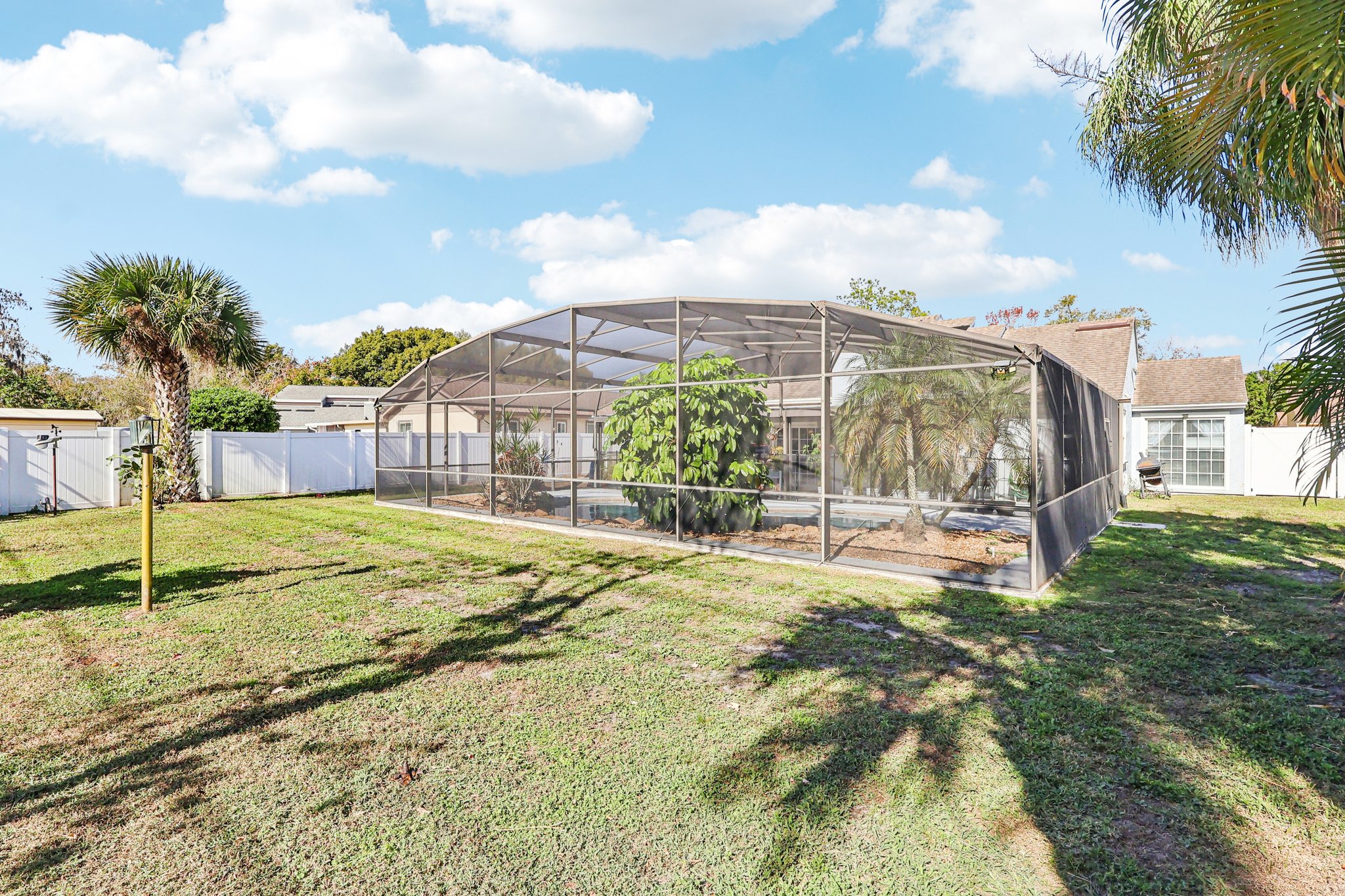 S Shadow Bay Dr-S3112-039.jpg