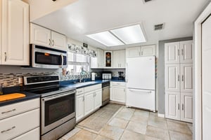 S Shadow Bay Dr-S3112-011.jpg