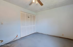 03 2nd bedroom2 furniture removed.jpeg