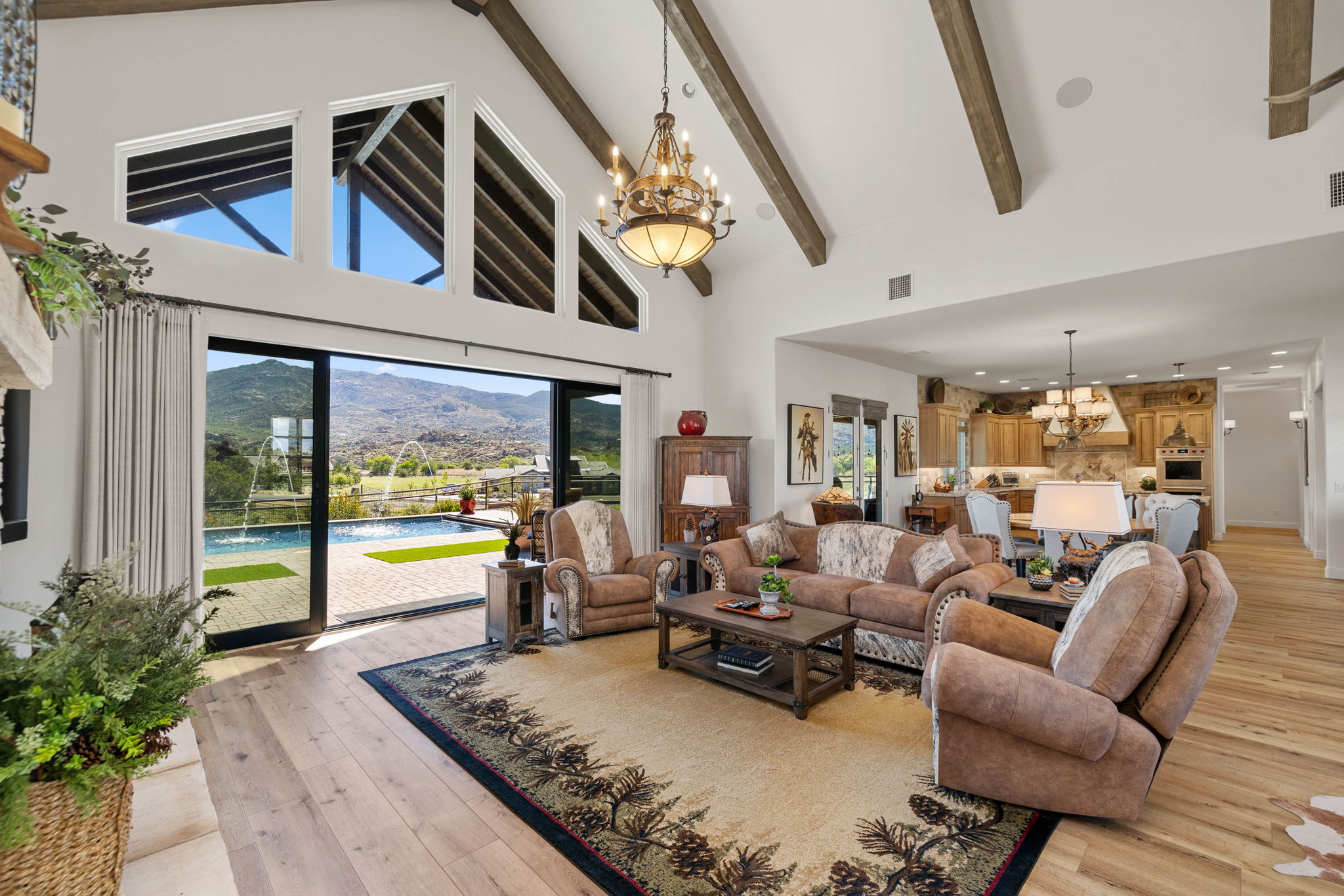 Living Room (3)