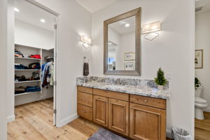 Primary Bathroom (2)
