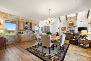 Dining Room (2)