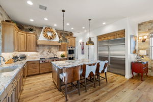 Kitchen (2)