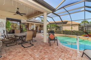 8818 New Castle Dr, Fort Myers, FL 33908, USA Photo 41
