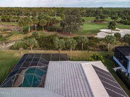8818 New Castle Dr, Fort Myers, FL 33908, USA Photo 9