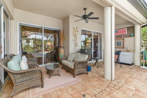 8818 New Castle Dr, Fort Myers, FL 33908, USA Photo 38
