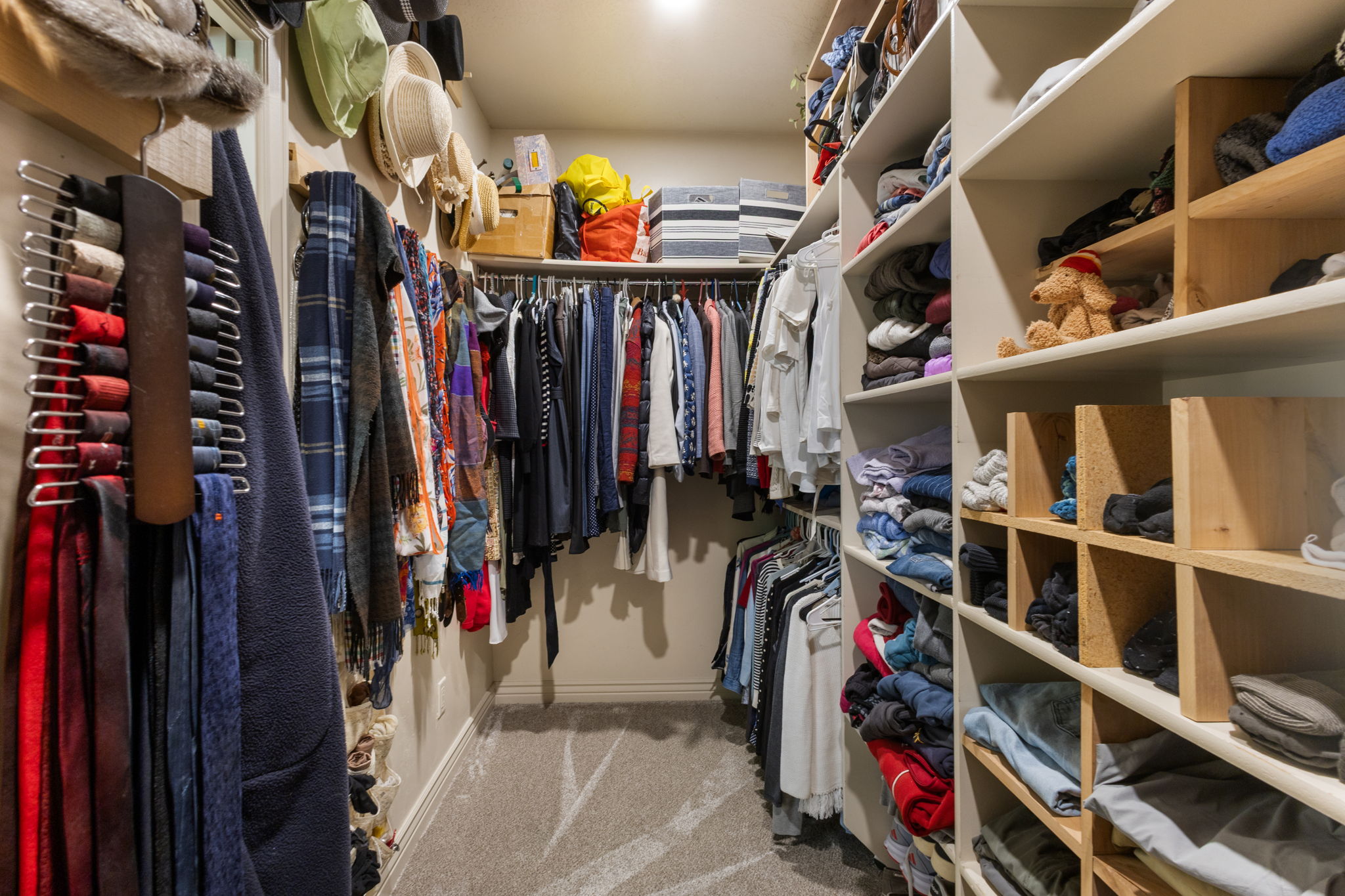 Primary Bedroom Closet