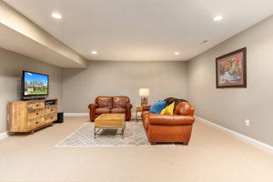 8820 Barn Owl Ct, Gainesville, VA 20155, USA Photo 46