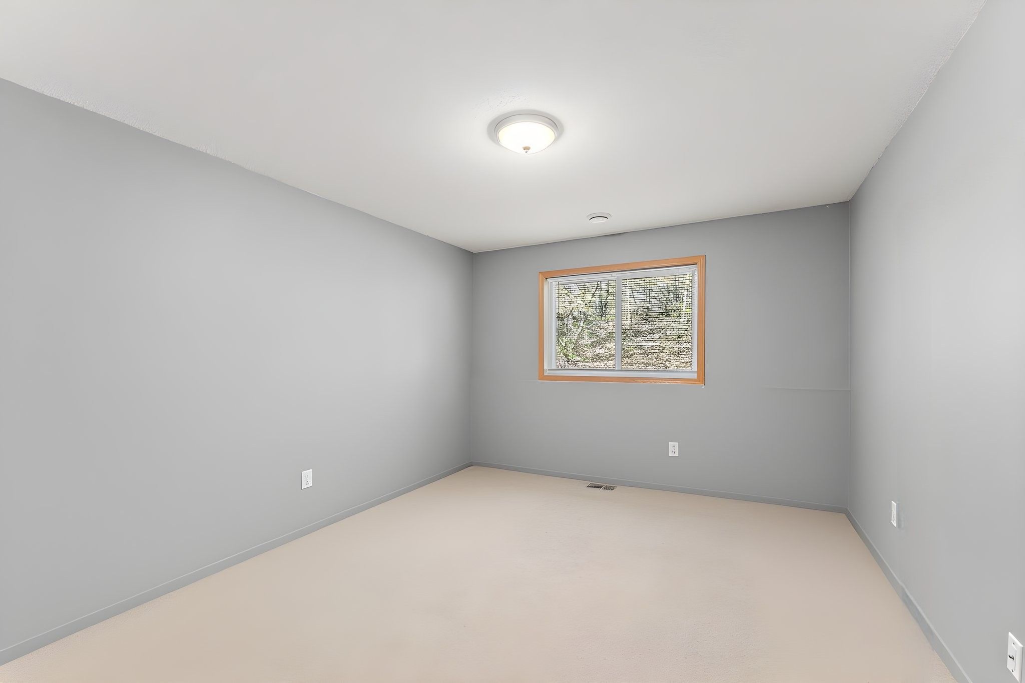 25-web-or-mls-UAV Vision Media (10) furniture removed