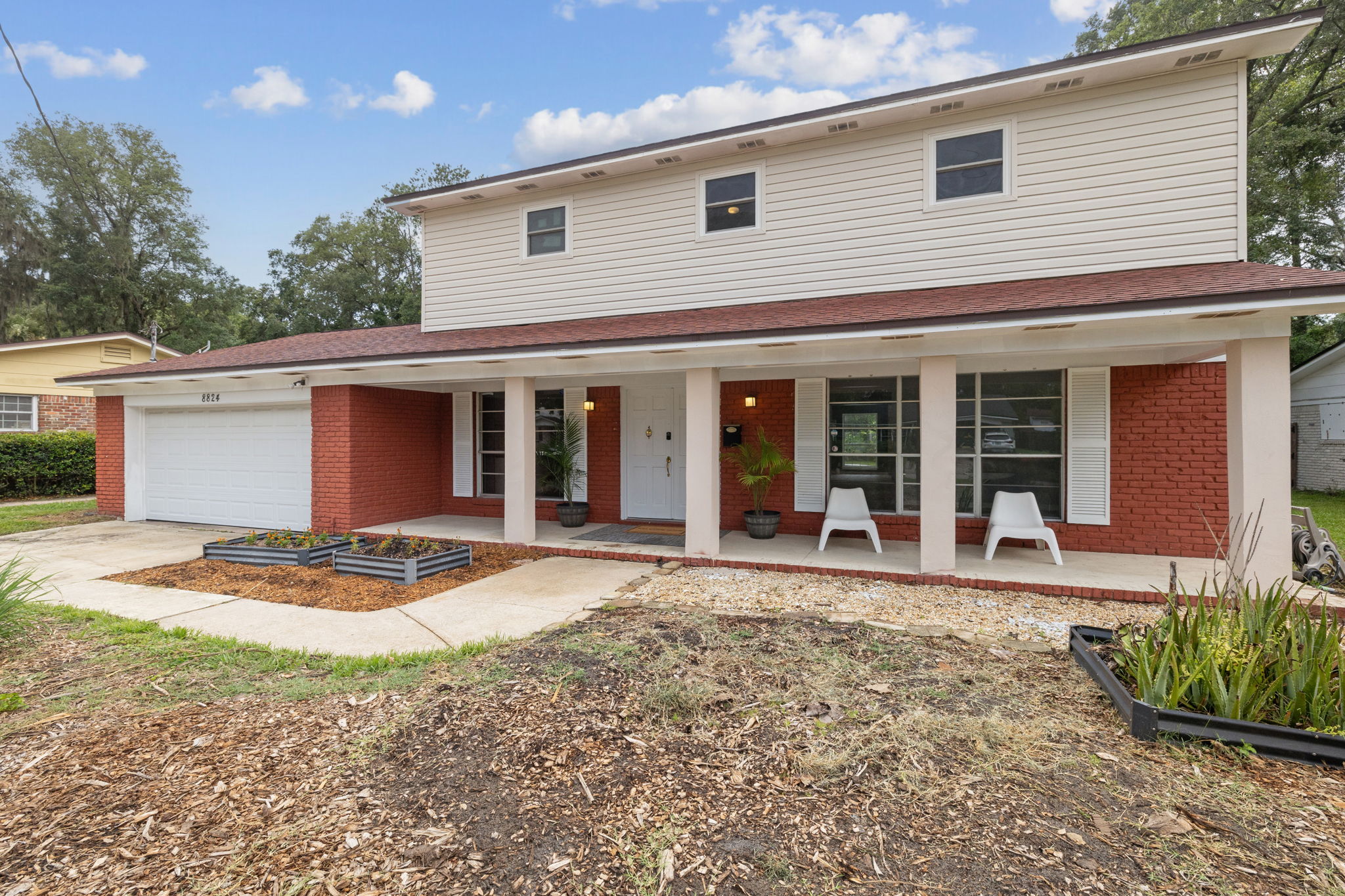 Welcome to 8824 Runnymeade Rd