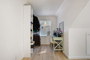  Photo 37