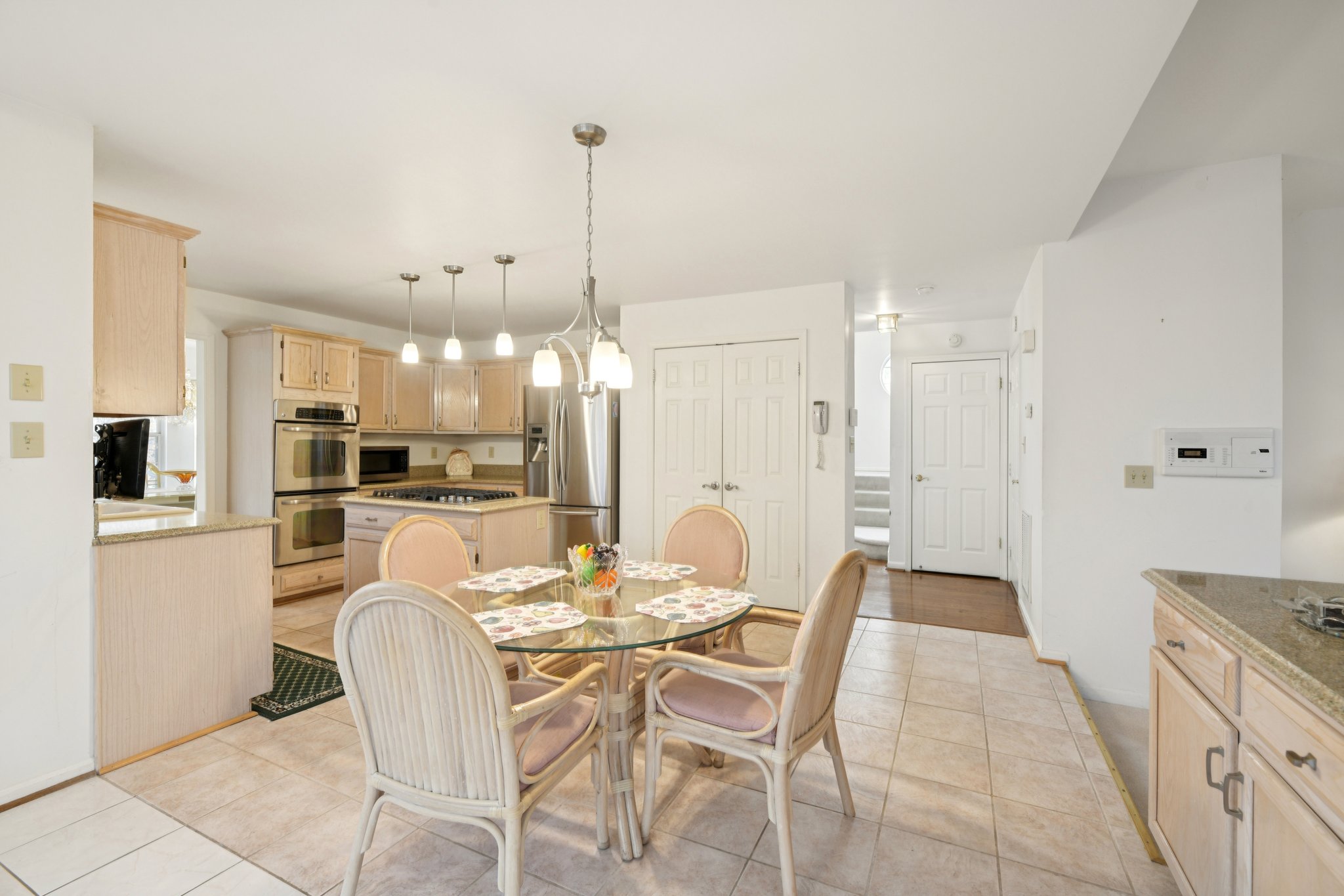 Creekway Dr-L1501-012.jpg