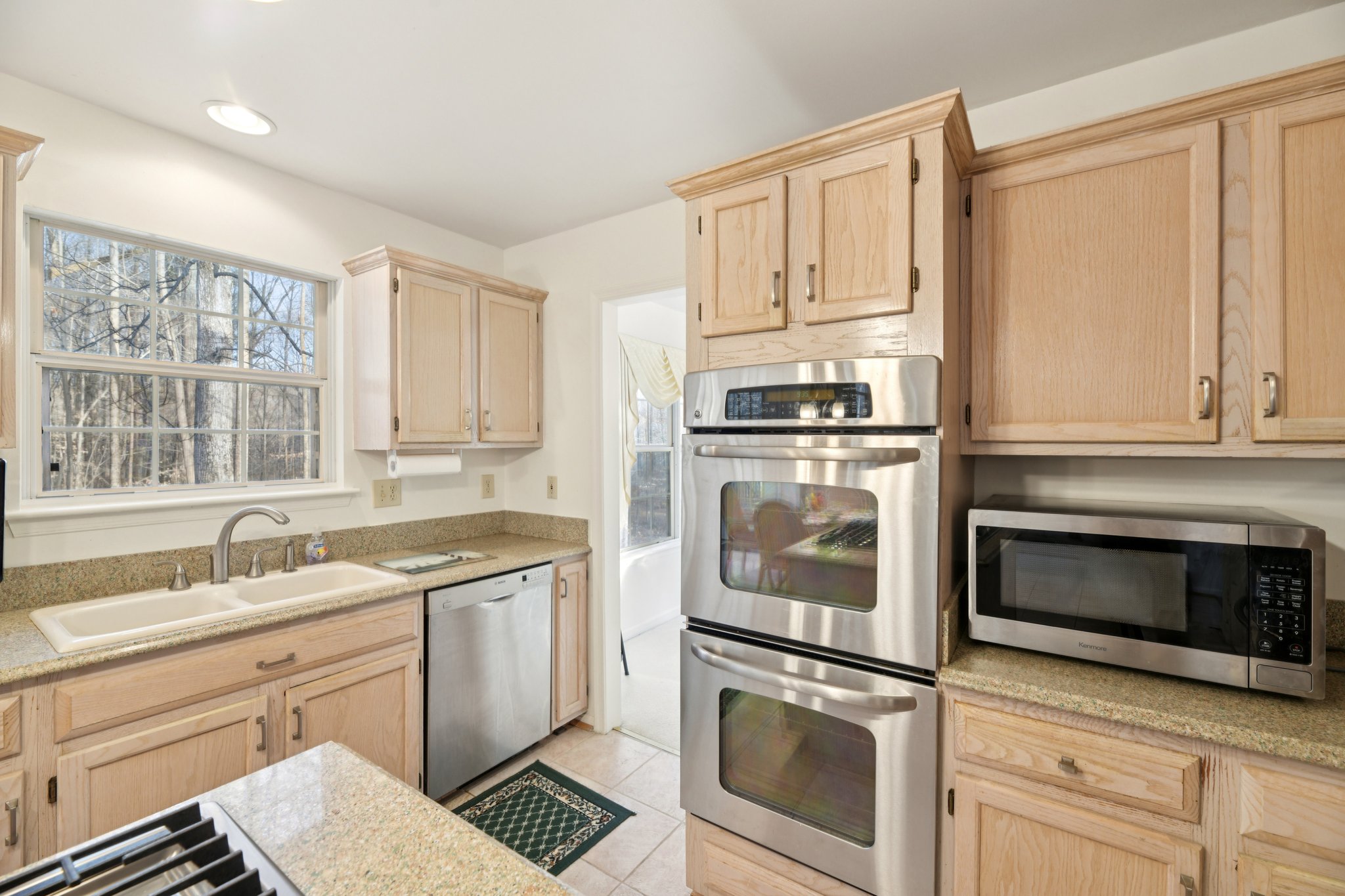 Creekway Dr-L1501-017.jpg