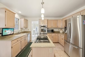 Creekway Dr-L1501-014.jpg