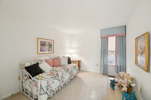 Creekway Dr-L1501-039.jpg