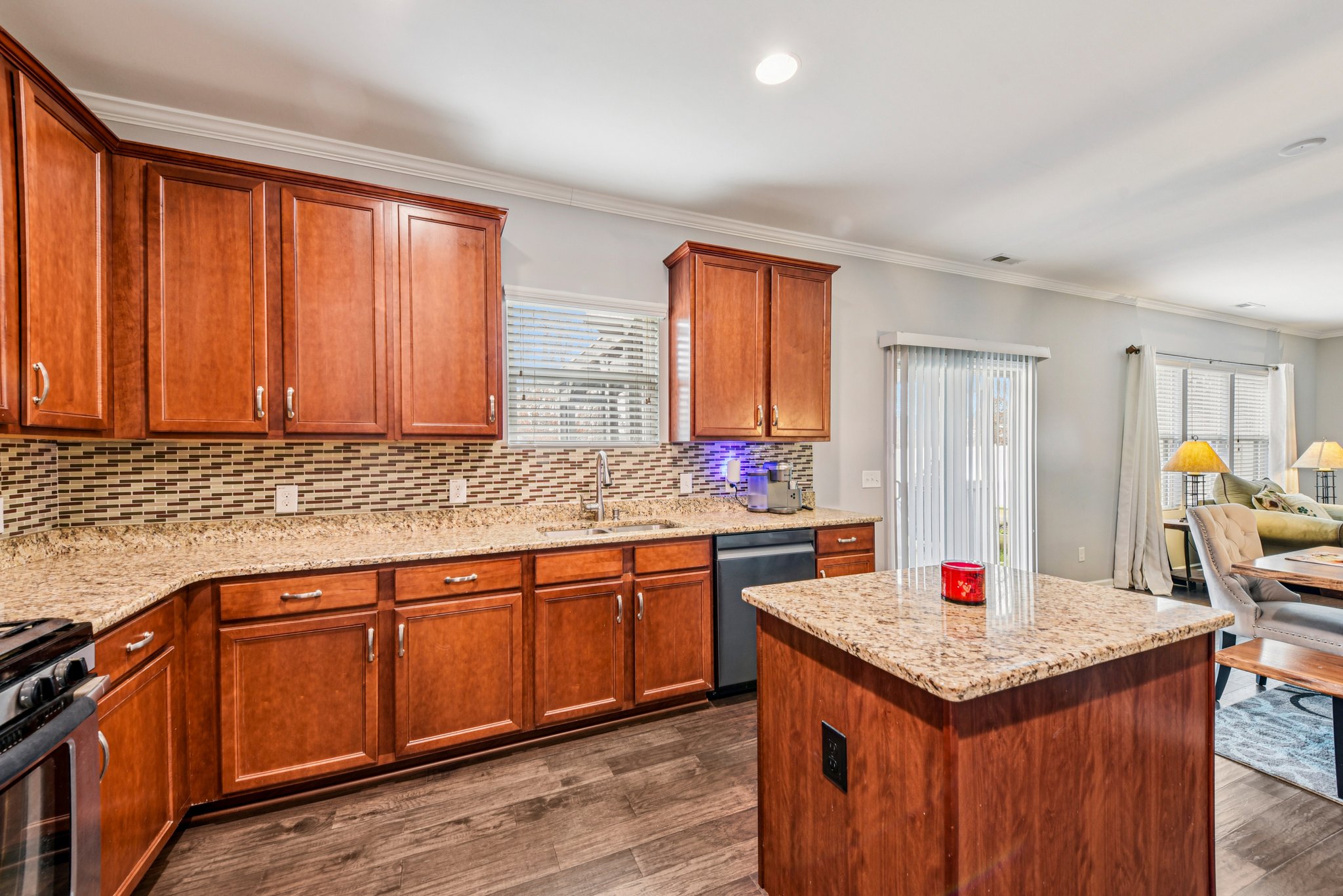 Gray Willow Rd-S0512-012.jpg