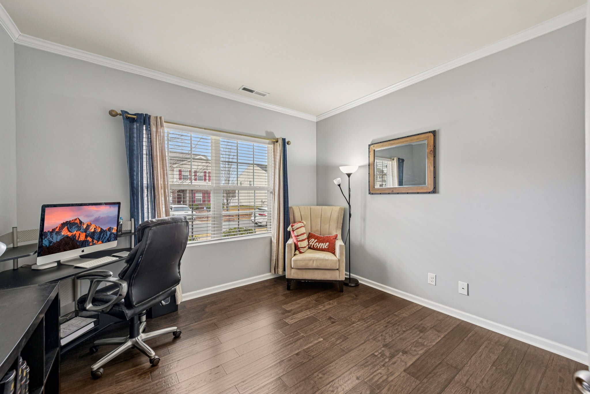 Gray Willow Rd-S0512-015.jpg