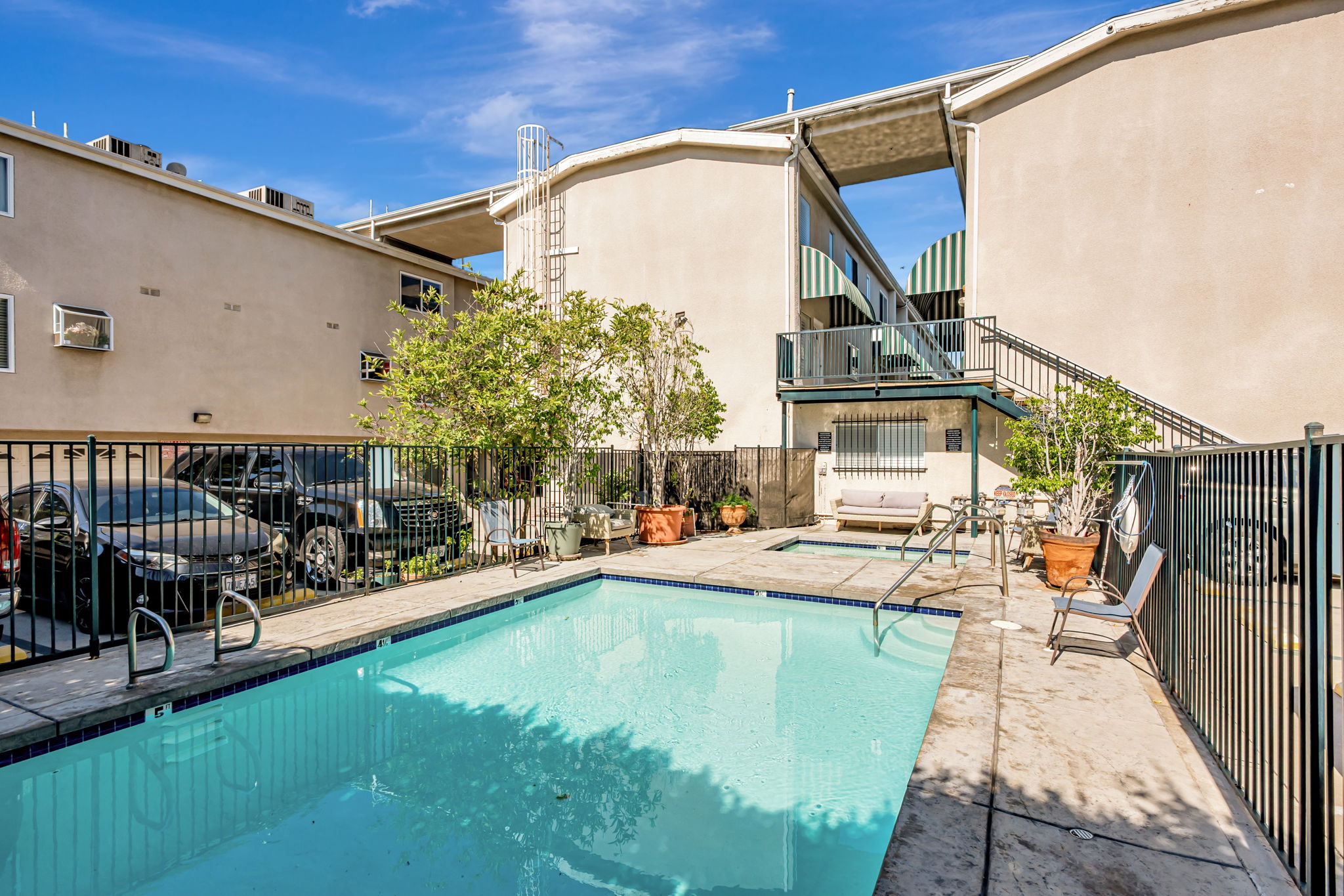 019_8828 Burnet Ave 9  North
