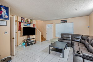 006_8828 Burnet Ave 9  North